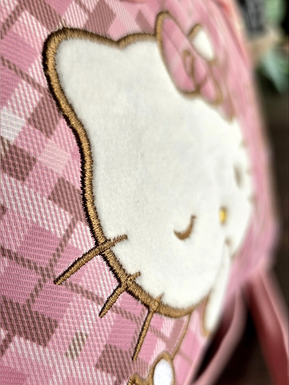 Sanrio Hello Kitty Pink Plaid Satchel / Crossbody NWT - Picture 5 of 12